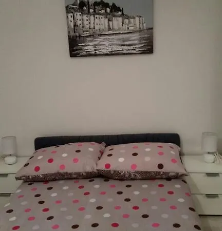 Nona Ii Umag